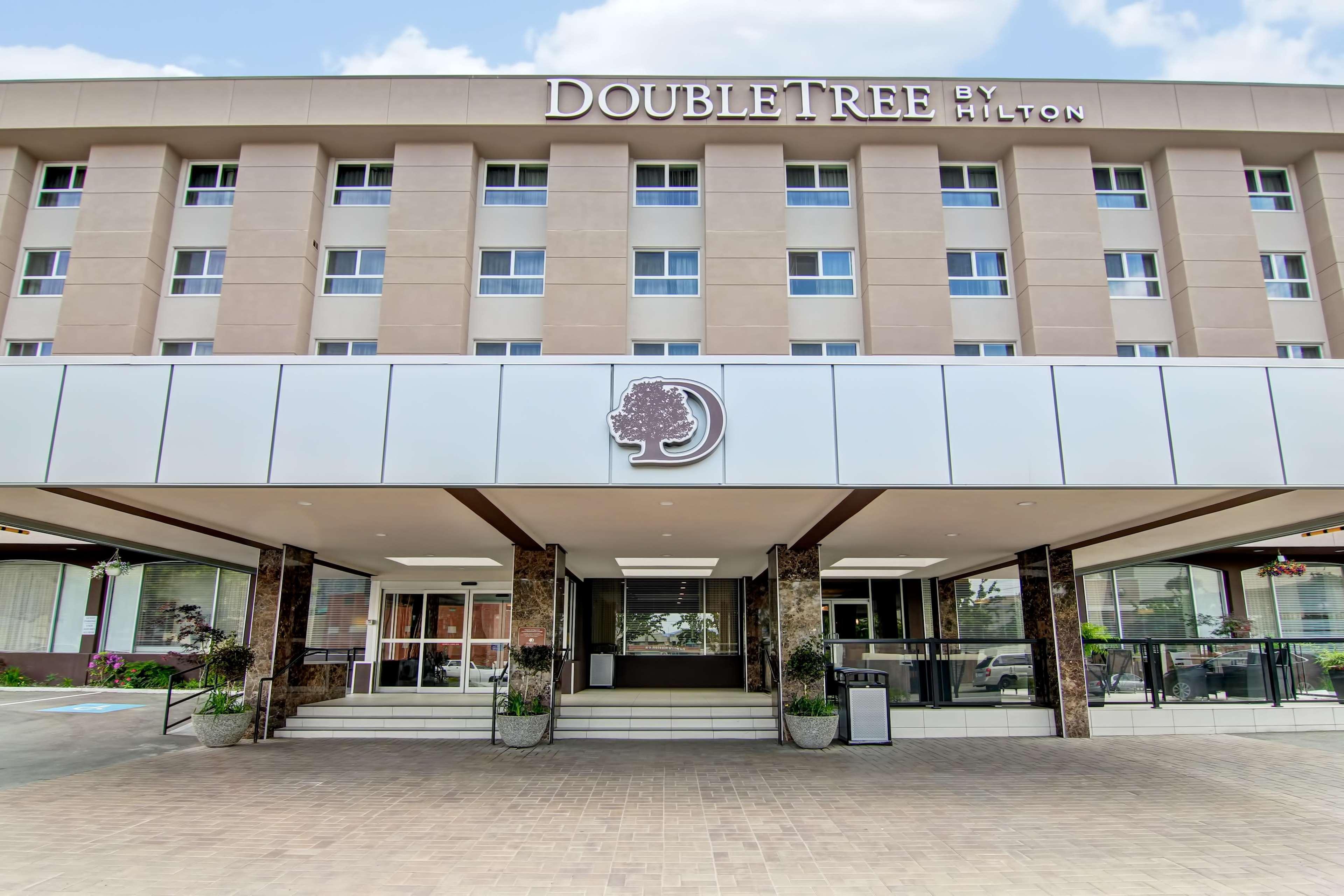 Doubletree By Hilton - Kamloops Hotel Kültér fotó